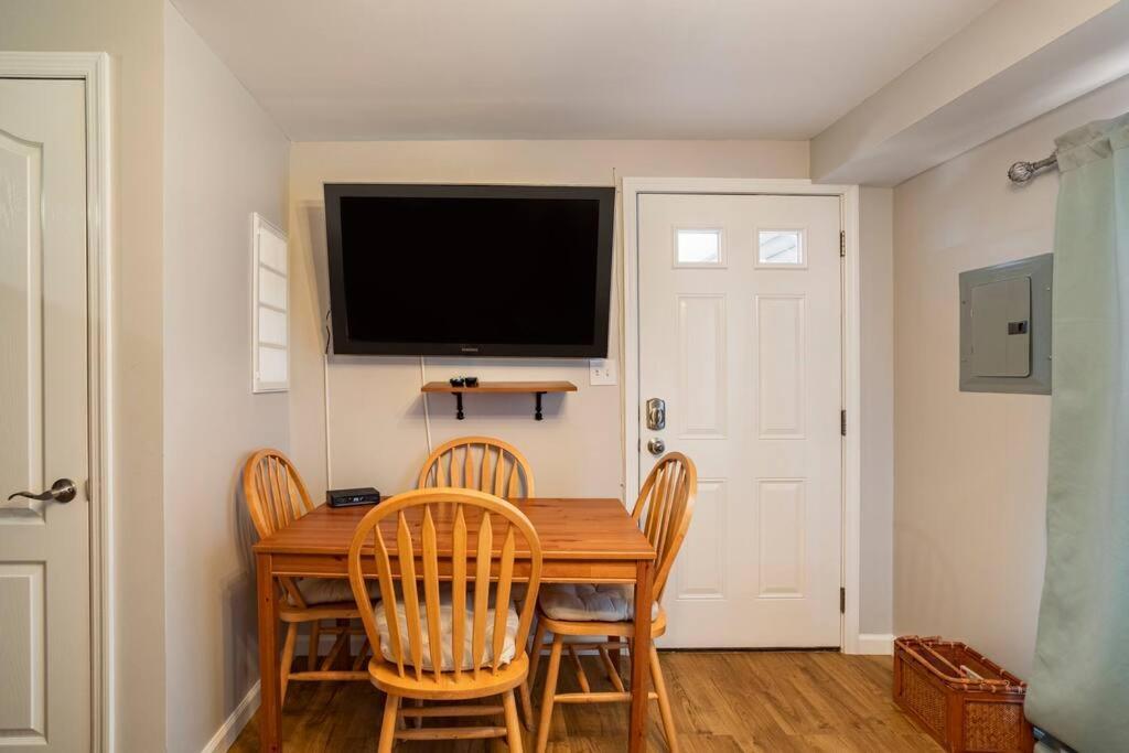 Free Access To Manhattan With Free Parking Apartment